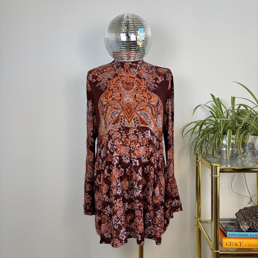 Free People Lady Luck Tunic Medium Burgundy Paisley Open Back Bell Sleeve Hippie - Picture 2 of 14